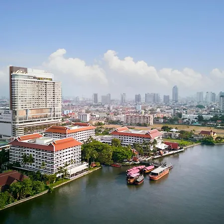 Anantara Riverside Bangkok Resort