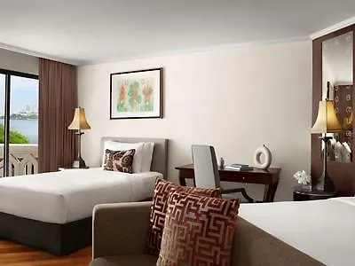 Anantara Riverside 5* Bangkok